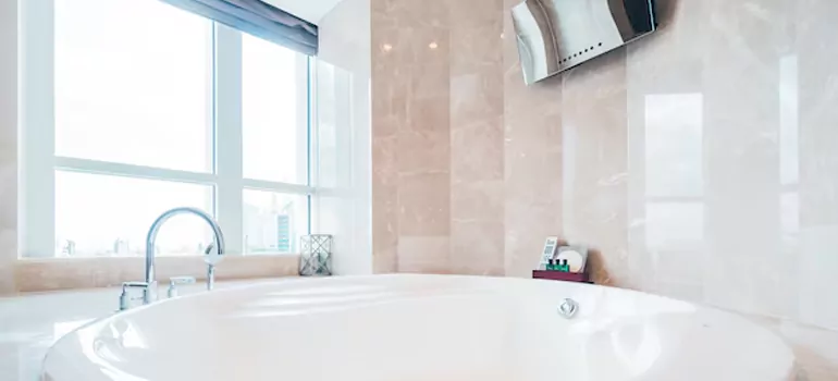Bathroom Window Coverings in North Vancouver, BC